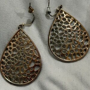Gold Teardrop Filigree Earrings